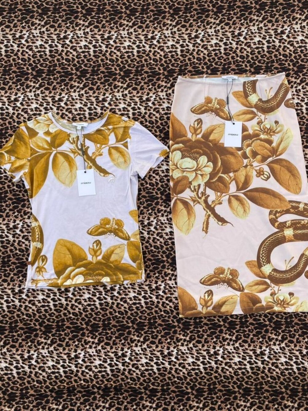 brand new - snake floral print skirt / top set